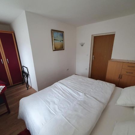 Apartma Meta Радовлица Екстериор снимка